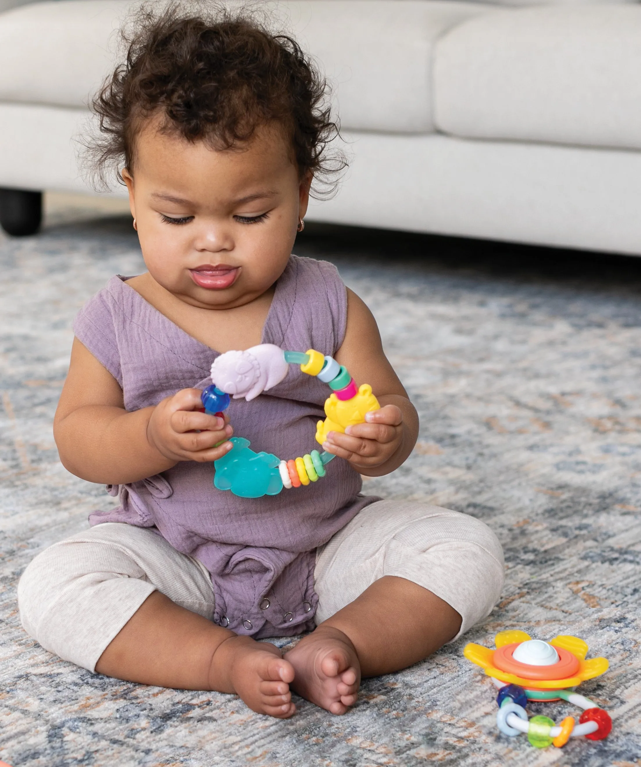 GLOW-IN-THE-DARK CUDDLY PAL WITH TEETHERS GIFT SET