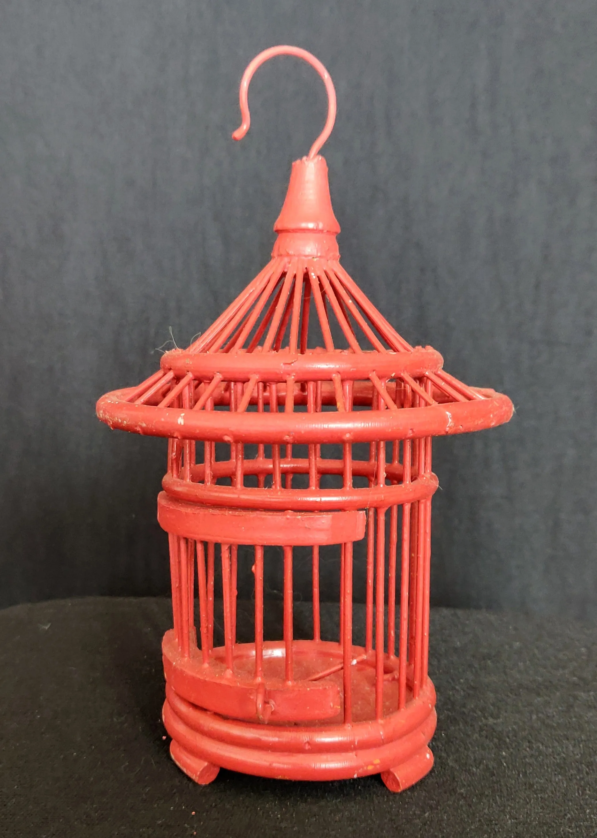 Home Decor. Beautiful Decorative Handcrafted Bamboo Bird Cage.