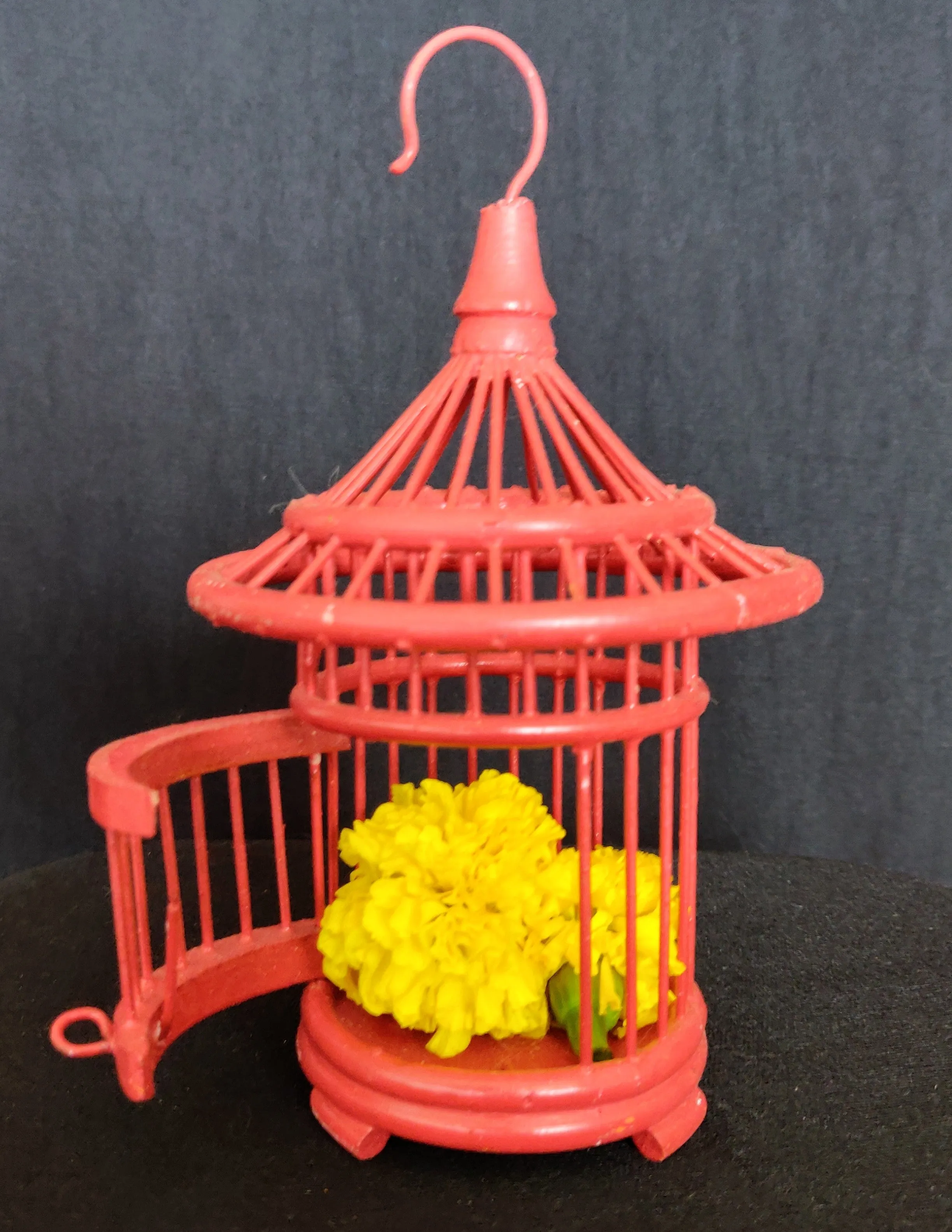 Home Decor. Beautiful Decorative Handcrafted Bamboo Bird Cage.