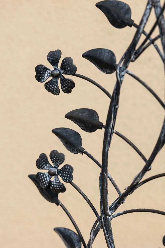 Pretty Petal Detail Bird Feeder